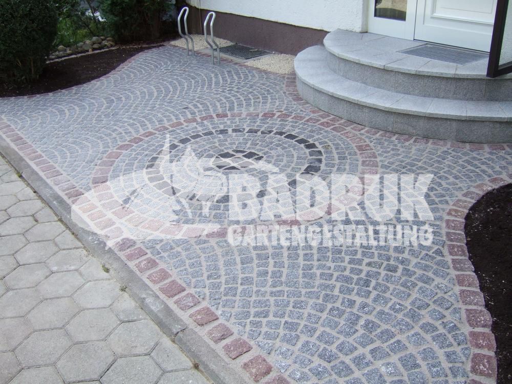 Vorgarten gestalten lassen vom Gartenprofi in München